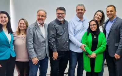 Fundação Assina convênio convênio comHPOA com a Cirurgia Já e  Sicredi.