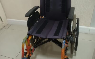 Cadeira de Rodas Infantil